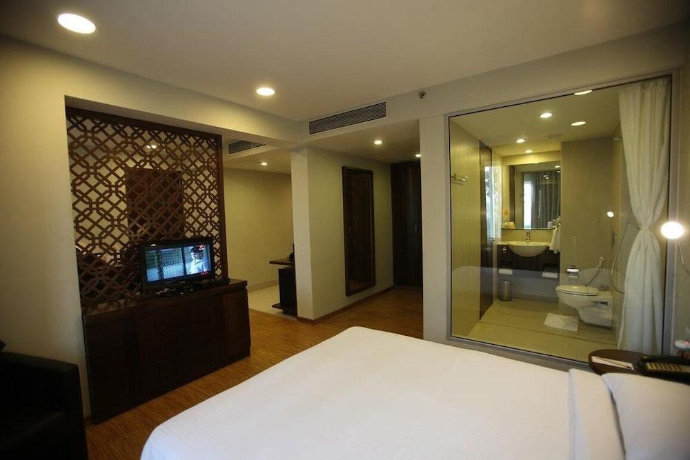 Keys Prima By Lemon Tree Hotels, Pimpri, Pune Exteriér fotografie