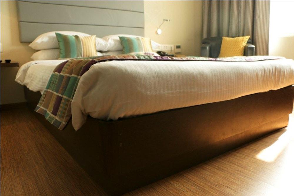 Keys Prima By Lemon Tree Hotels, Pimpri, Pune Exteriér fotografie