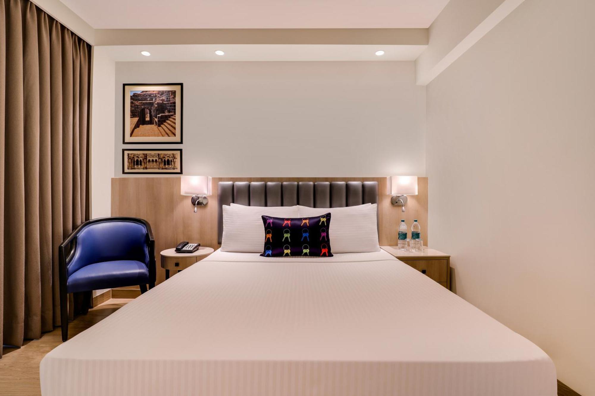 Keys Prima By Lemon Tree Hotels, Pimpri, Pune Exteriér fotografie