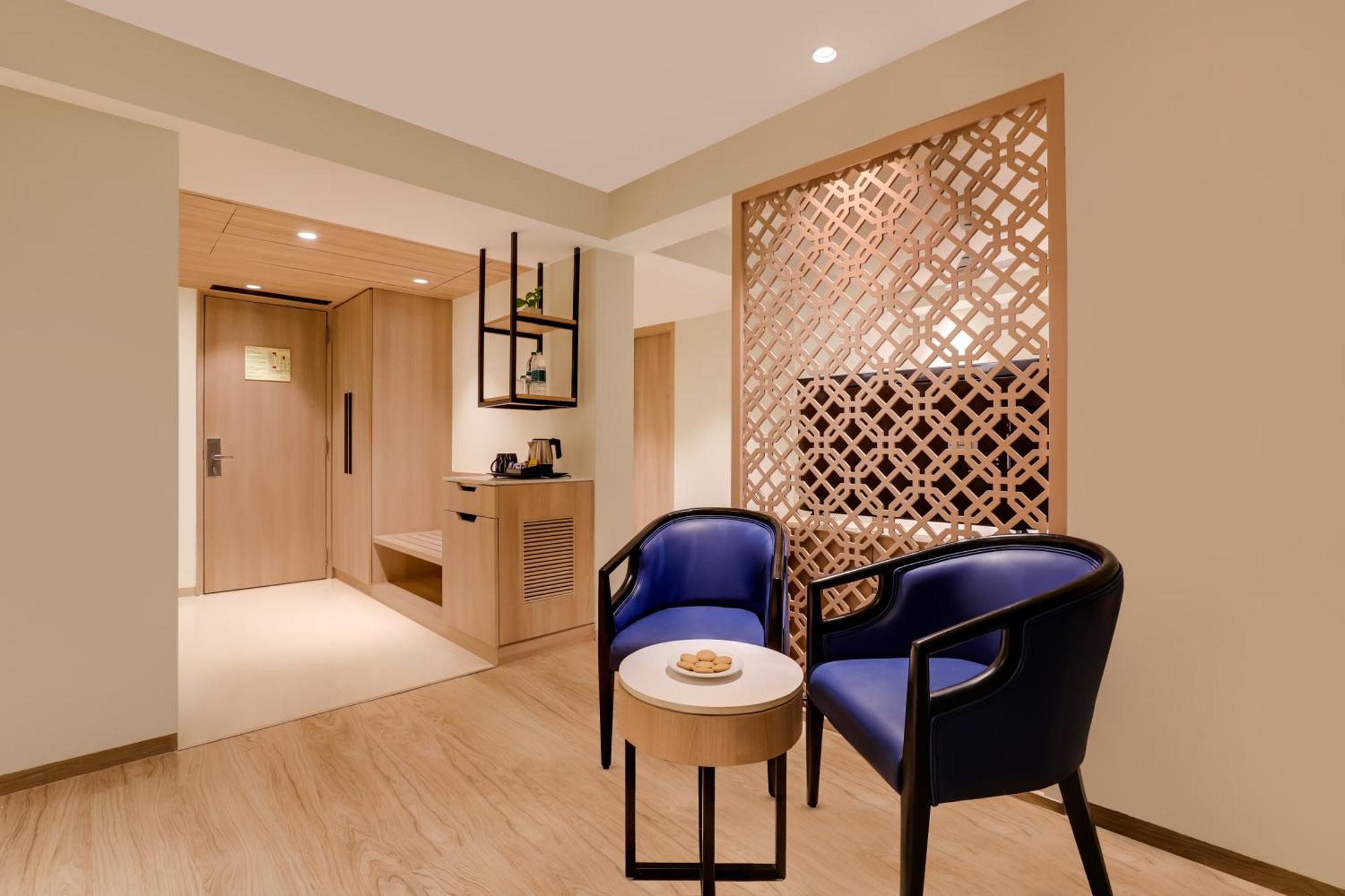 Keys Prima By Lemon Tree Hotels, Pimpri, Pune Exteriér fotografie