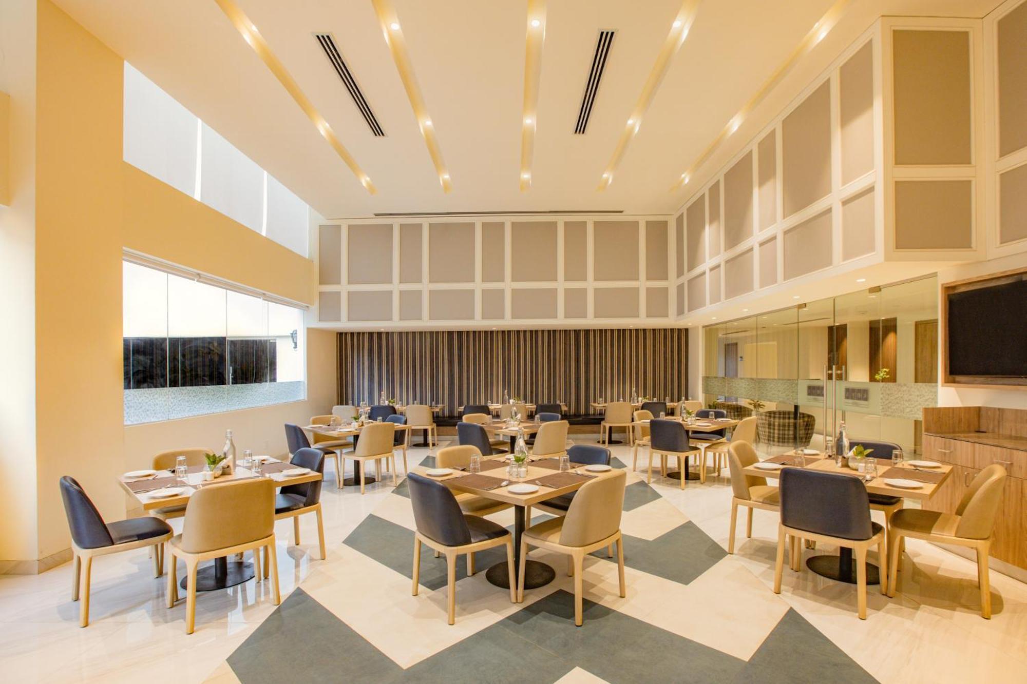 Keys Prima By Lemon Tree Hotels, Pimpri, Pune Exteriér fotografie